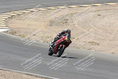 media/Apr-20-2025-CVMA (Sun) [[39090e8767]]/Race 11-500-350 Supersport (Holeshot)/
